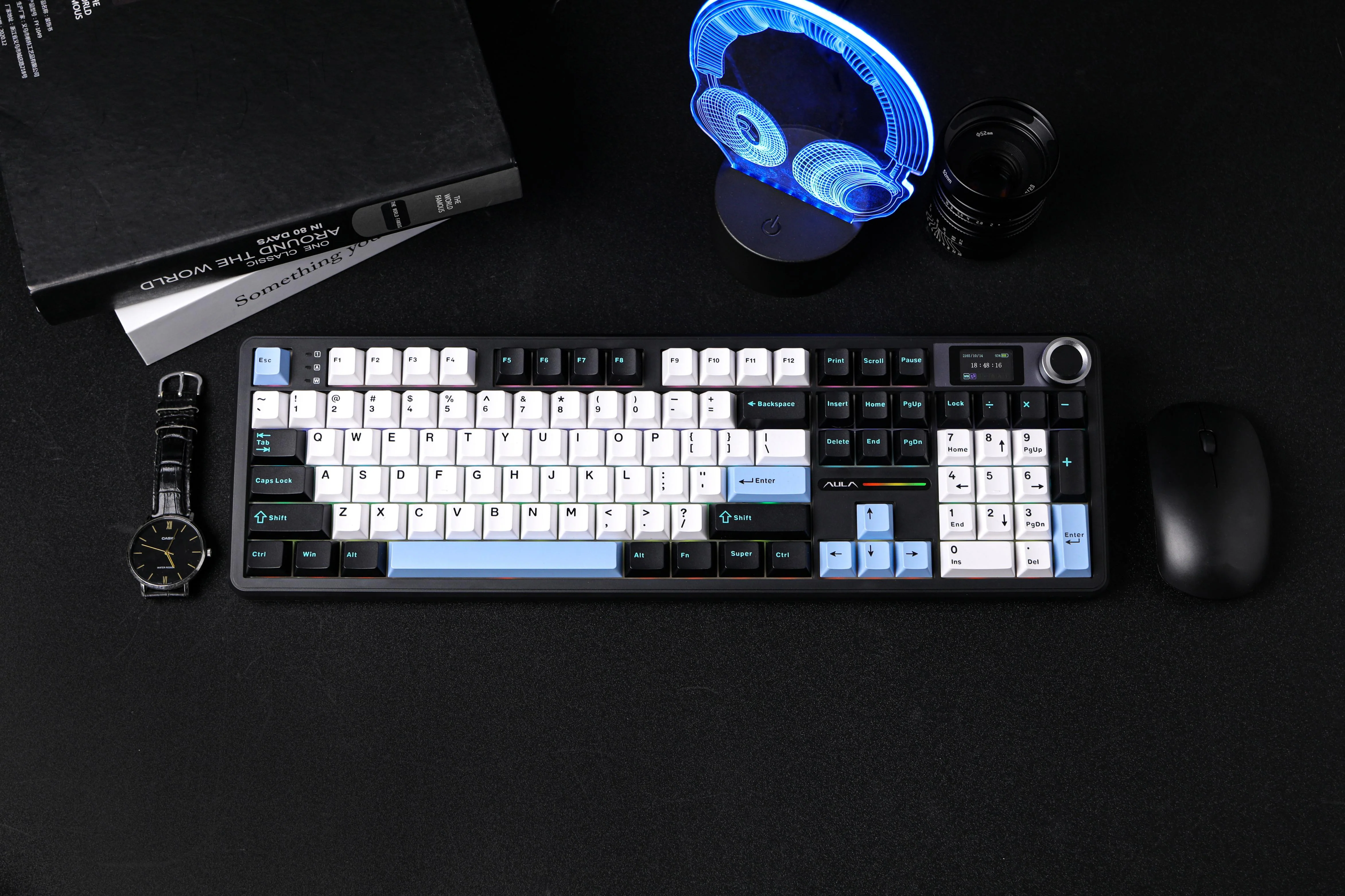 A decorative photo of a keyboard.